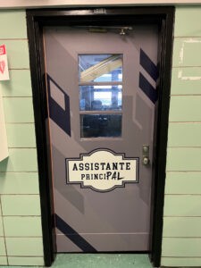 994ED5C4-ABC1-4D6D-BDC2-61A1E58595C3